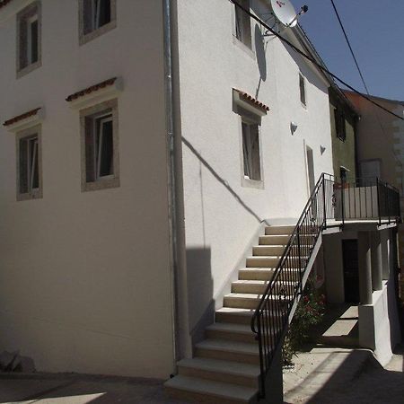 Apartments Dobrinj 외부 사진