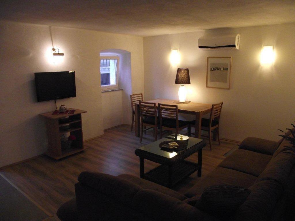 Apartments Dobrinj 객실 사진